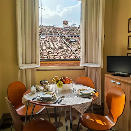 Giulia Apartment *