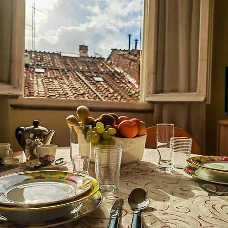 Giulia Apartment